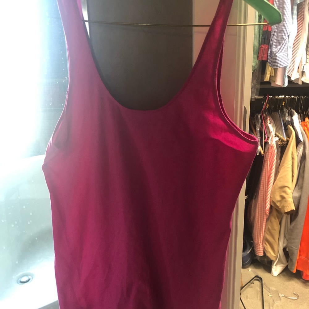Lululemon tank top